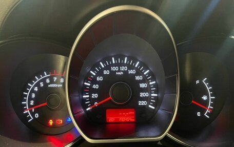 KIA Rio III рестайлинг, 2016 год, 899 000 рублей, 10 фотография