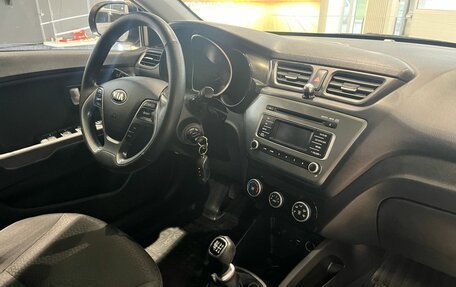 KIA Rio III рестайлинг, 2016 год, 899 000 рублей, 14 фотография