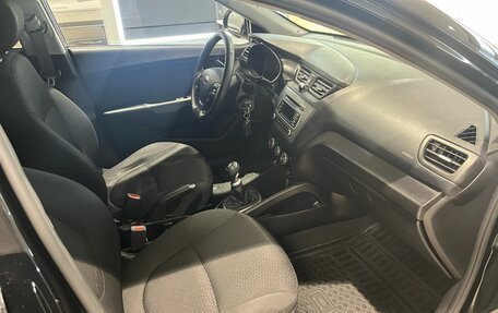 KIA Rio III рестайлинг, 2016 год, 899 000 рублей, 15 фотография