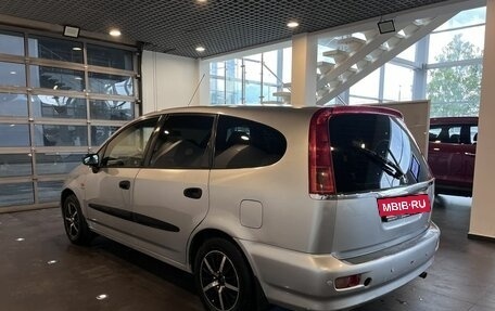 Honda Stream I рестайлинг, 2001 год, 300 000 рублей, 5 фотография