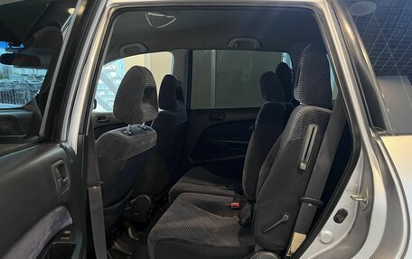 Honda Stream I рестайлинг, 2001 год, 300 000 рублей, 20 фотография