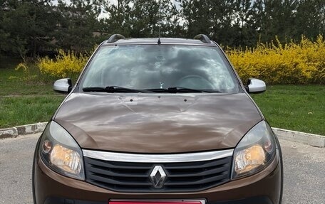 Renault Sandero I, 2013 год, 1 100 000 рублей, 1 фотография