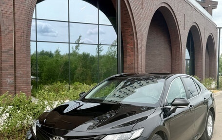 Toyota Camry, 2019 год, 2 770 000 рублей, 1 фотография