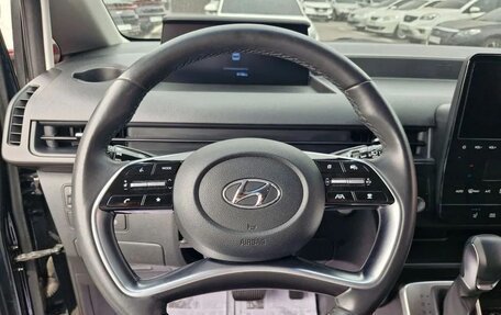 Hyundai Staria, 2022 год, 3 150 000 рублей, 10 фотография