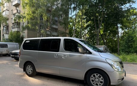 Hyundai Grand Starex Grand Starex I рестайлинг 2, 2009 год, 1 700 000 рублей, 5 фотография