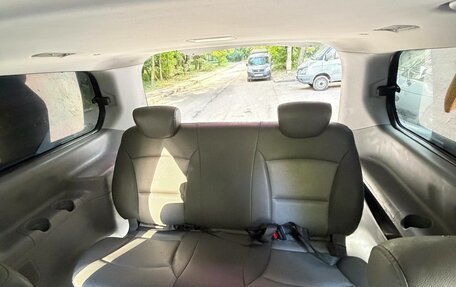 Hyundai Grand Starex Grand Starex I рестайлинг 2, 2009 год, 1 700 000 рублей, 14 фотография