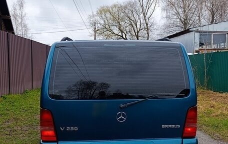 Mercedes-Benz V-Класс, 1997 год, 950 000 рублей, 3 фотография