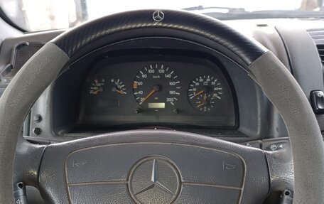 Mercedes-Benz V-Класс, 1997 год, 950 000 рублей, 20 фотография