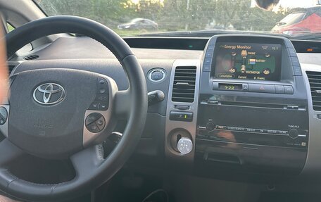 Toyota Prius, 2008 год, 850 000 рублей, 7 фотография
