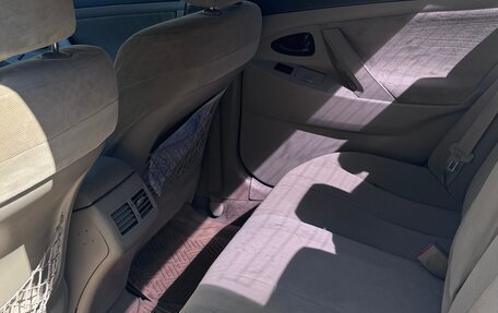 Toyota Camry, 2007 год, 700 000 рублей, 7 фотография