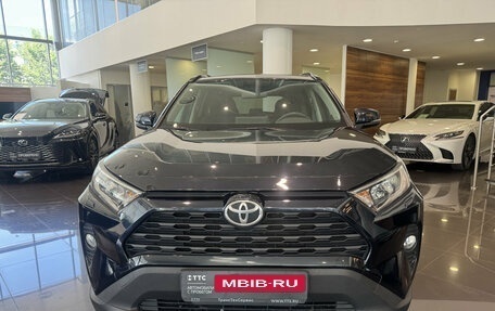 Toyota RAV4, 2020 год, 3 555 000 рублей, 2 фотография