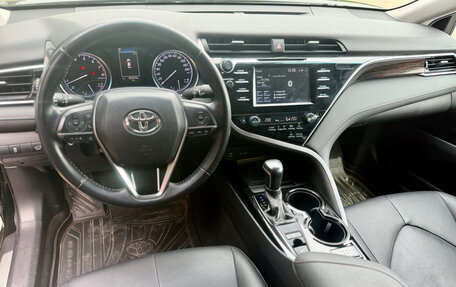 Toyota Camry, 2019 год, 2 770 000 рублей, 14 фотография