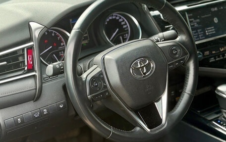 Toyota Camry, 2019 год, 2 770 000 рублей, 15 фотография