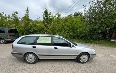 Volvo V40 I, 1999 год, 400 000 рублей, 2 фотография