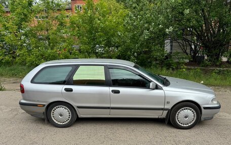 Volvo V40 I, 1999 год, 400 000 рублей, 3 фотография