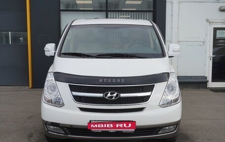 Hyundai Grand Starex Grand Starex I рестайлинг 2, 2014 год, 2 563 000 рублей, 2 фотография