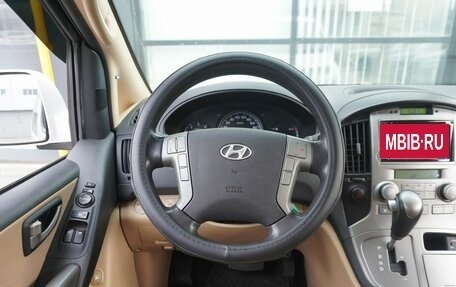 Hyundai Grand Starex Grand Starex I рестайлинг 2, 2014 год, 2 563 000 рублей, 14 фотография
