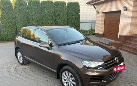 Volkswagen Touareg III, 2010 год, 2 100 000 рублей, 3 фотография