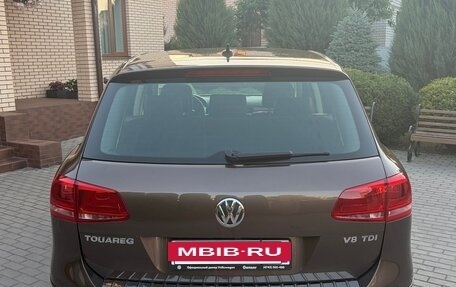 Volkswagen Touareg III, 2010 год, 2 100 000 рублей, 6 фотография