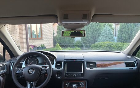 Volkswagen Touareg III, 2010 год, 2 100 000 рублей, 14 фотография