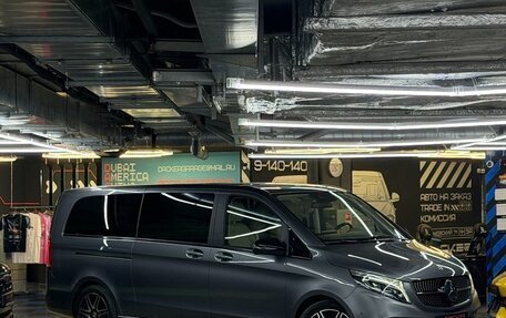 Mercedes-Benz V-Класс, 2022 год, 8 550 000 рублей, 2 фотография