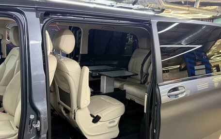 Mercedes-Benz V-Класс, 2022 год, 8 550 000 рублей, 9 фотография