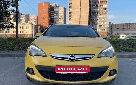 Opel Astra J, 2011 год, 530 000 рублей, 2 фотография