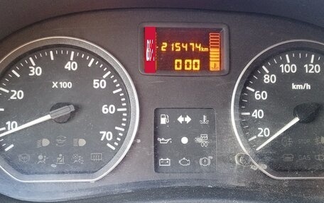 Renault Logan I, 2011 год, 360 000 рублей, 2 фотография