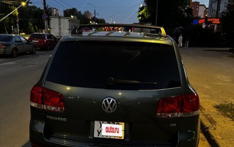 Volkswagen Touareg III, 2004 год, 880 000 рублей, 5 фотография