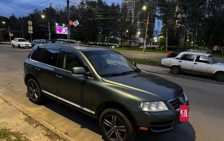 Volkswagen Touareg III, 2004 год, 880 000 рублей, 6 фотография