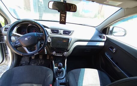 KIA Rio III рестайлинг, 2013 год, 900 000 рублей, 8 фотография