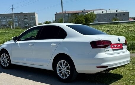 Volkswagen Jetta VI, 2018 год, 1 500 000 рублей, 3 фотография