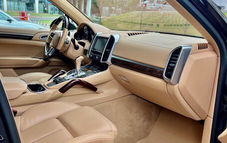Porsche Cayenne III, 2015 год, 5 300 000 рублей, 23 фотография