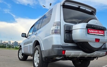 Mitsubishi Pajero IV, 2008 год, 1 280 000 рублей, 10 фотография