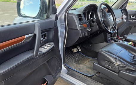 Mitsubishi Pajero IV, 2008 год, 1 280 000 рублей, 39 фотография