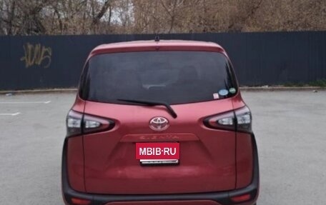 Toyota Sienta II, 2016 год, 1 299 000 рублей, 2 фотография