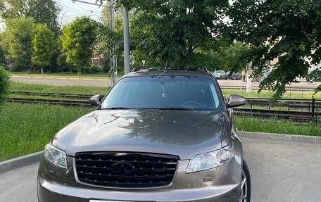 Infiniti FX I, 2007 год, 600 000 рублей, 3 фотография