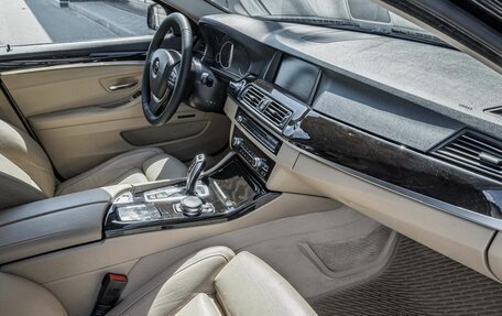 BMW 5 серия, 2015 год, 2 449 000 рублей, 8 фотография