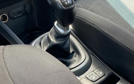 KIA Rio III рестайлинг, 2012 год, 750 000 рублей, 12 фотография
