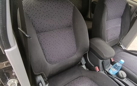 Mitsubishi L200 IV рестайлинг, 2011 год, 1 000 000 рублей, 7 фотография