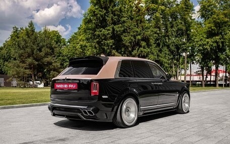 Rolls-Royce Cullinan, 2020 год, 30 900 000 рублей, 7 фотография