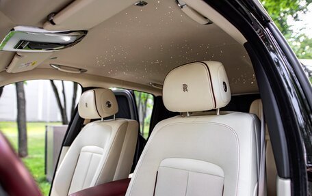 Rolls-Royce Cullinan, 2020 год, 30 900 000 рублей, 20 фотография