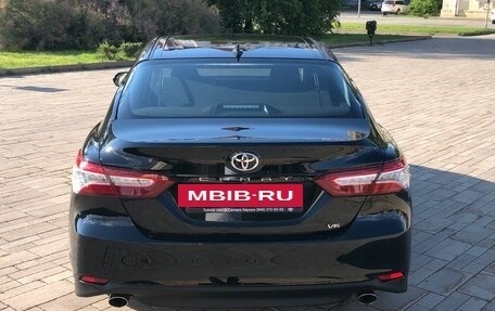 Toyota Camry, 2018 год, 4 190 000 рублей, 4 фотография