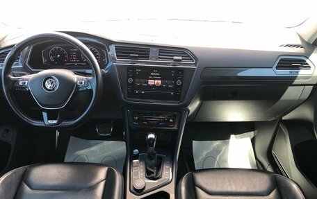 Volkswagen Tiguan II, 2020 год, 2 960 000 рублей, 10 фотография