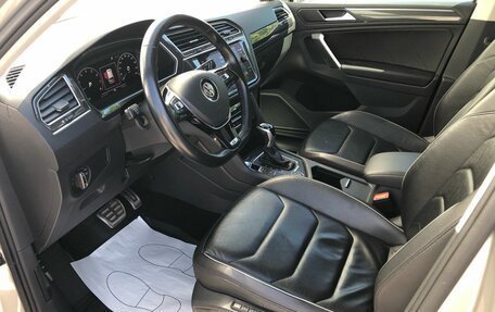 Volkswagen Tiguan II, 2020 год, 2 960 000 рублей, 9 фотография