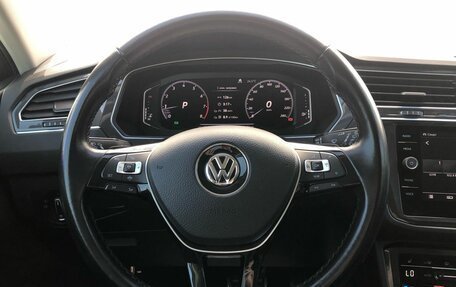 Volkswagen Tiguan II, 2020 год, 2 960 000 рублей, 11 фотография