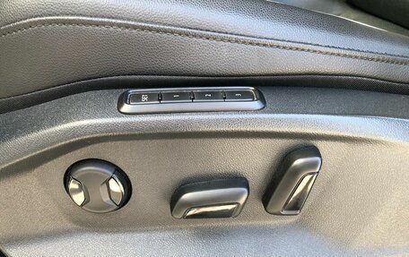 Volkswagen Tiguan II, 2020 год, 2 960 000 рублей, 20 фотография