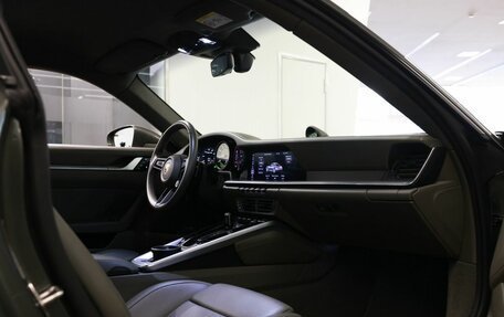 Porsche 911, 2021 год, 16 990 000 рублей, 35 фотография