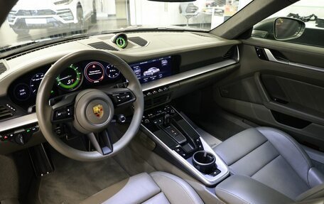 Porsche 911, 2021 год, 16 990 000 рублей, 32 фотография