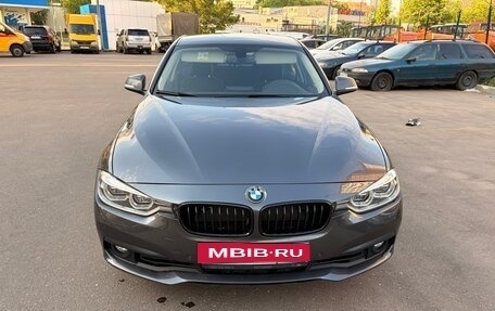BMW 3 серия, 2018 год, 2 100 000 рублей, 1 фотография